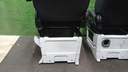 Сиденье переднее Mercedes-Benz Sprinter Купить Салон (комплект сидений) Mercedes-Benz Sprinter в Магазине