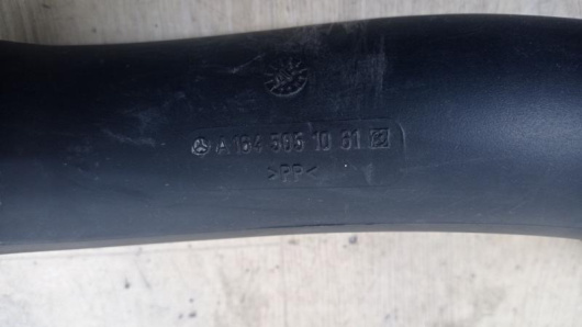 Патрубок воздушного фильтра Mercedes-Benz A1645051061 для авто Купить в Магазине