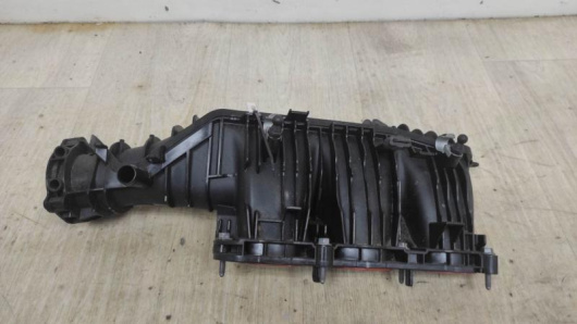 Коллектор впускной BMW 8655825 Купить Коллектор впускной BMW 8655825 в Магазине