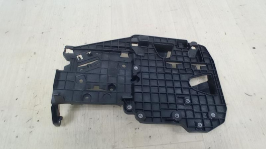 Кронштейн Mercedes-Benz A2065451000 Купить Кронштейн Mercedes-Benz A2065451000 в Магазине