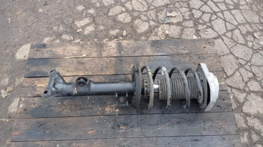 Стойка передняя правая Mercedes-Benz A2123200613 для авто Купить в Магазине