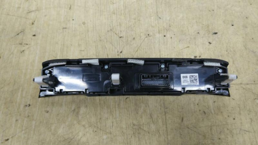 Купить Кнопка подогрева сидений Hyundai 93600S1910 в Магазине