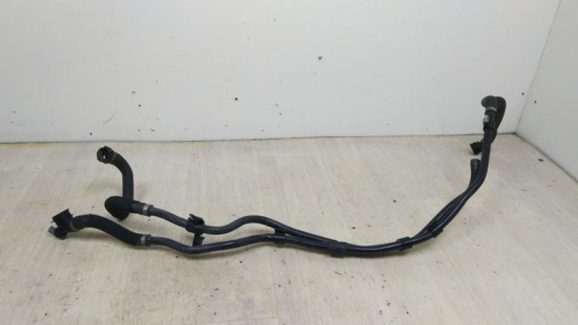 Трубка охлаждающей жидкости пластиковая Mercedes-Benz A1675005501 для авто Купить в Магазине