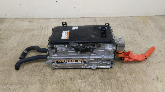 Инвертор Toyota RAV4 для авто купить в Магазине