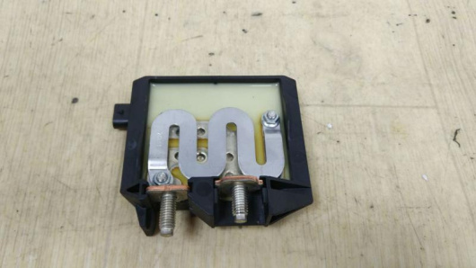  Клемма аккумулятора плюс Mercedes-Benz A0009061505 Купить в Магазине ssavto