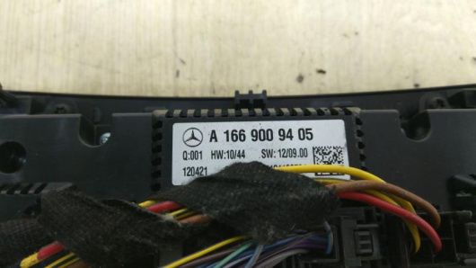 Блок управления печки/климат-контроля Mercedes-Benz A1669009405 Купить Блок управления печки/климат-контроля Mercedes-Benz A1669009405 в Магазине