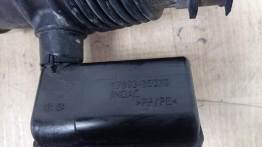 Патрубок воздушного фильтра Lexus 1789325070 Патрубок воздушного фильтра Lexus 1789325070 для авто Купить в Магазине