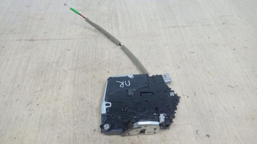 Замок двери передней правой Lexus 2306270038 Купить Замок двери передней правой Lexus 2306270038 в Магазине