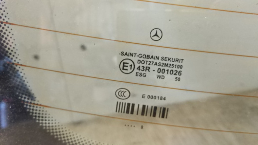 Стекло заднее Mercedes-Benz CLS219 / C219 Купить Стекло заднее Mercedes-Benz CLS219 / C219 в Магазине