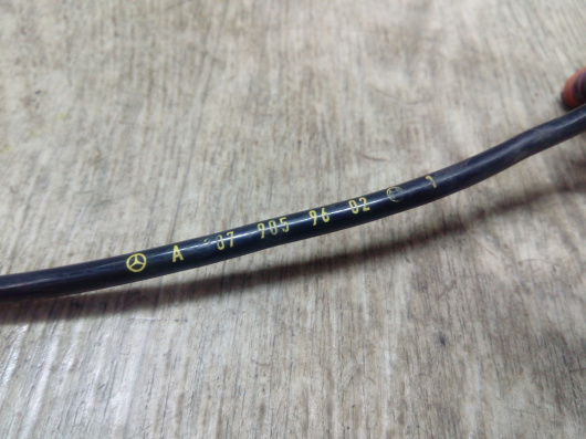 Датчик ABS задний Mercedes-Benz E207 / C207 Купить в Магазине ssavto