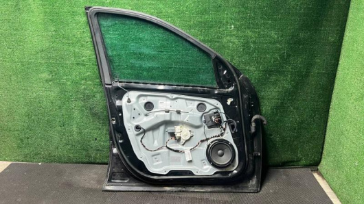 Купить Дверь передняя левая Mercedes-Benz Sprinter в Магазине