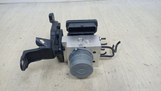 Блок ABS Mercedes-Benz A2069009020 Блок ABS Mercedes-Benz A2069009020 для авто Купить в Магазине