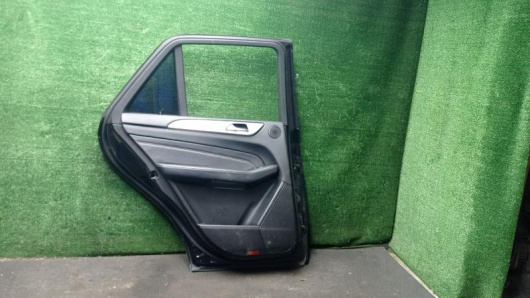 Купить Дверь задняя левая Mercedes-Benz ML166 / W166 в Магазине