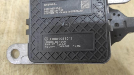 Датчик NOx Mercedes-Benz A0009058011 Датчик NOx Mercedes-Benz A0009058011 Купить в Магазине ssavto