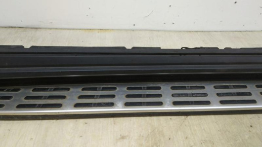 Подножка Mercedes-Benz W167 А1676900304 Купить Порог правый Mercedes-Benz A1676900304 в Магазине