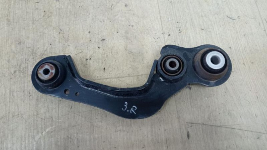 Рычаг задний правый Lexus RX 4877048030 Рычаг задний правый Lexus RX для авто Купить в Магазине