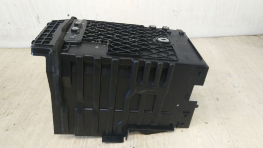 Купить Кожух аккумулятора Land Rover / Discovery Sport / L550 в Магазине