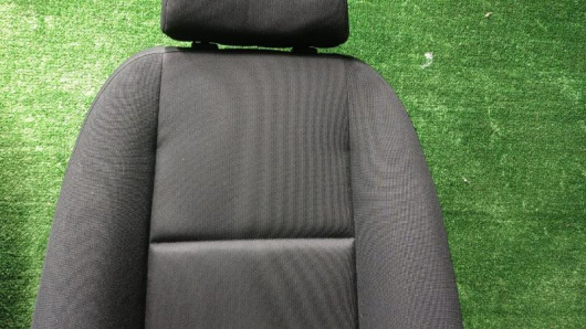 Сиденье переднее Mercedes-Benz Sprinter Купить Салон (комплект сидений) Mercedes-Benz Sprinter в Магазине