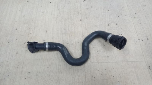 Патрубок радиатора Mercedes-Benz A2068302402 Патрубок радиатора Mercedes-Benz A2068302402 для авто Купить в Магазине