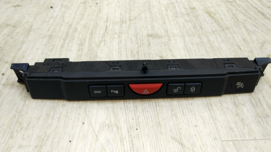 Купить Кнопка аварийной сигнализации Land Rover / Range Rover Sport / L320 в Магазине