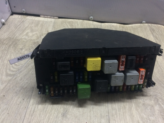 Блок предохранителей передний Mercedes-Benz E212 / W212 Купить в Магазине ssavto