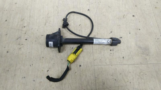 Пиропатрон петли капота Mercedes-Benz A1669060002 Автозапчасти в Магазине Пиропатрон петли капота Mercedes-Benz A1669060002