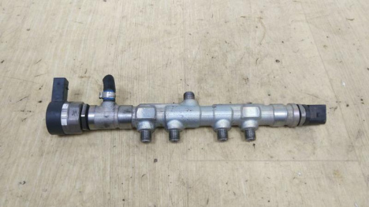 Топливная рампа Mercedes-Benz A6540780100 Топливная рампа Mercedes-Benz A6540780100 для авто Купить в Магазине