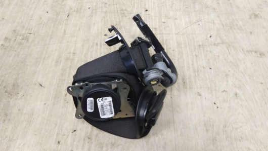 Автозапчасти в Магазине Ремень безопасности передний правый BMW 7343634