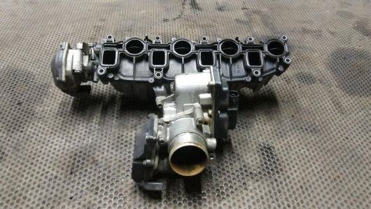 Коллектор впускной Volkswagen 03L129711E Купить Коллектор впускной Volkswagen 03L129711E в Магазине