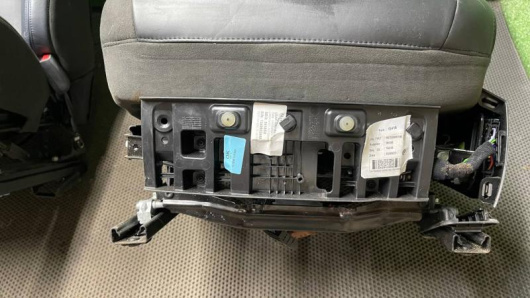 Салон (комплект сидений) Maserati Levante Купить Салон (комплект сидений) Maserati Levante в Магазине