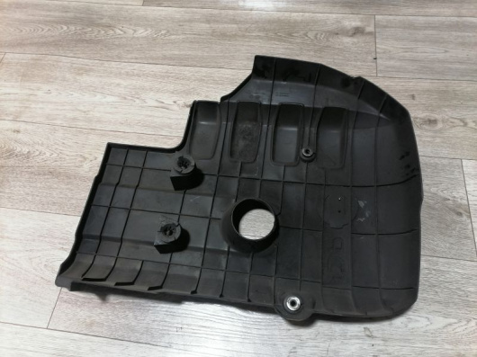 Купить Декоративная крышка двигателя Nissan Navara / D40 в Магазине