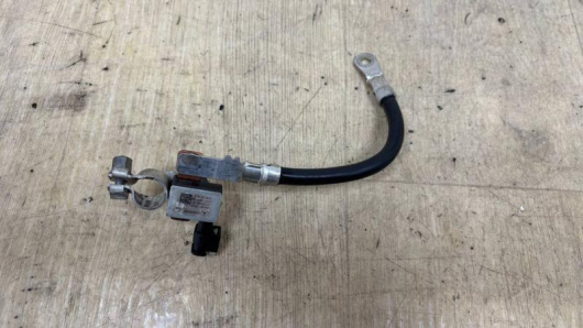 Клемма аккумулятора минус Mercedes-Benz A0009058212 Клемма аккумулятора минус Mercedes-Benz A0009058212 Купить в Магазине ssavto