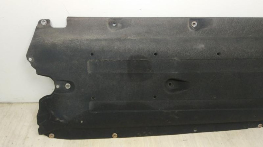 Купить Защита днища слева Hyundai 84217S1000 в Магазине