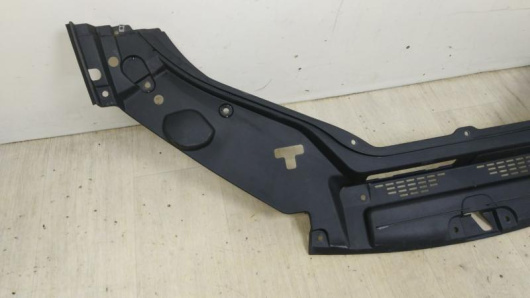 Купить Планка под капот Maserati 670042318 в Магазине