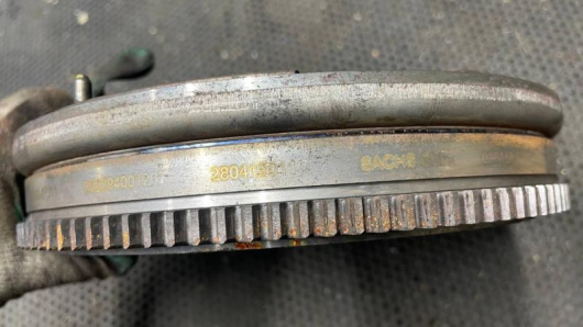 Комплект сцепления Kia 4110024600 Комплект сцепления Kia 4110024600 для авто купить в Магазине