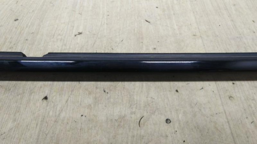 Молдинг стекла двери задней правой наружный Mercedes-Benz A2547301800 Купить Молдинг стекла двери задней правой наружный Mercedes-Benz A2547301800 в Магазине