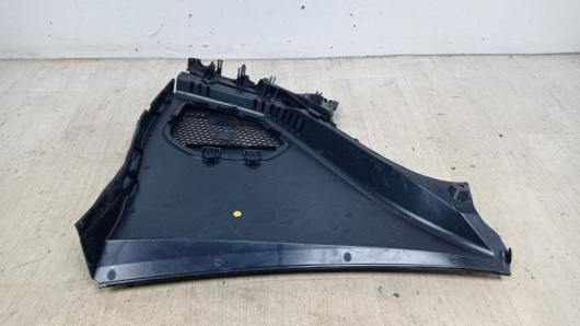 Водосток капота Mercedes-Benz A2548300600 Купить Водосток капота Mercedes-Benz A2548300600 в Магазине