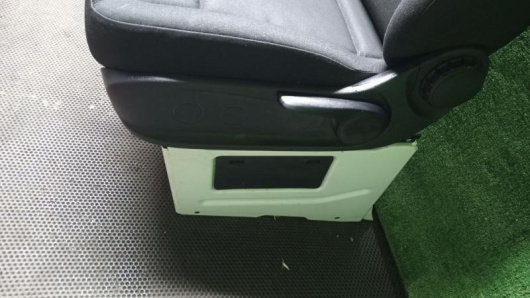 Сиденье переднее Mercedes-Benz Sprinter Купить Салон (комплект сидений) Mercedes-Benz Sprinter в Магазине