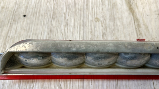 Стоп-сигнал Mercedes-Benz A1668200056 для авто Купить в Магазине