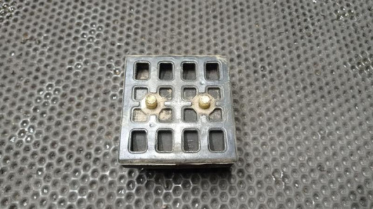 Башмак рессоры Mercedes-Benz A9073220100 для авто Купить в Магазине