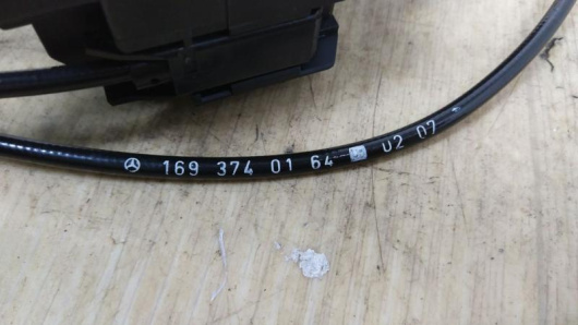 Замок зажигания Mercedes-Benz A1695451908 Купить Замок зажигания Mercedes-Benz A1695451908 в Магазине