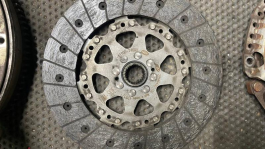 Комплект сцепления Kia 4110024600 Комплект сцепления Kia 4110024600 для авто купить в Магазине