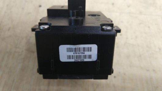 Купить Блок мультимедиа Maserati 670167356 в Магазине