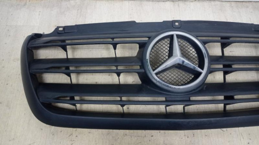 Купить Решетка радиатора Mercedes-Benz A9108852600 в Магазине
