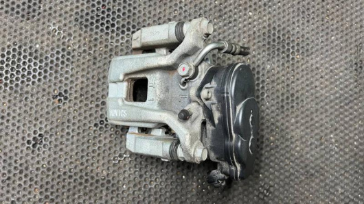 Суппорт задний левый Lexus 4631033010 Суппорт задний левый Lexus RX для авто Купить в Магазине