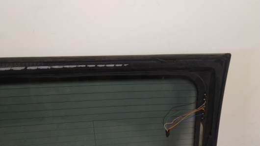 Стекло заднее Mercedes-Benz CLS219 / C219 Купить Стекло заднее Mercedes-Benz CLS219 / C219 в Магазине