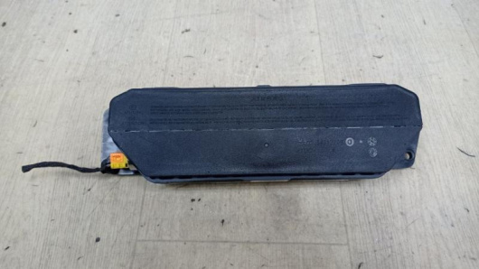 Подушка безопасности коленная Mercedes-Benz A2068601002 Автозапчасти в Магазине Подушка безопасности коленная Mercedes-Benz A2068601002