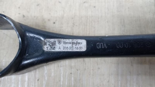 Рычаг задний Mercedes-Benz A2063501600 Рычаг задний правый Mercedes-Benz A2063501600 для авто Купить в Магазине