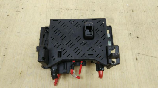 Блок реле Mercedes-Benz A1675405151 Блок реле Mercedes-Benz A1675405151 Купить в Магазине ssavto