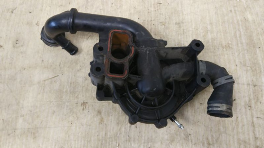 Помпа Mercedes-Benz E212 / W212 Купить Помпа Mercedes-Benz E212 / W212 в Магазине